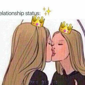 Meet your Posher, Karina